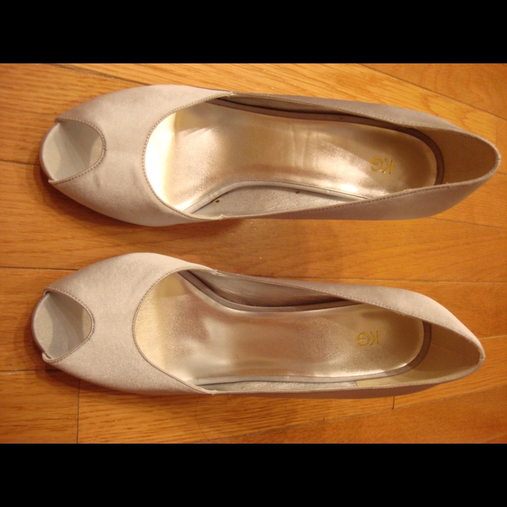 KG Metallic Silver Open-Toe Pumps